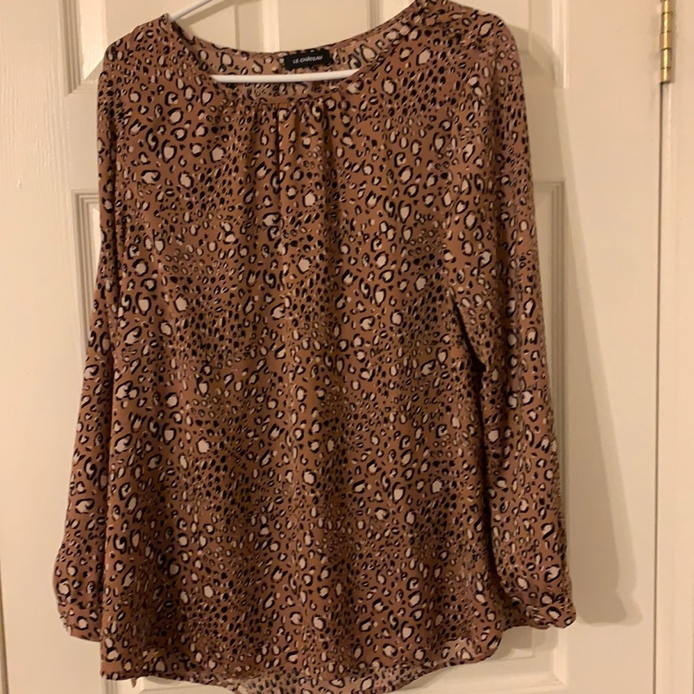 Le Chateau brown animal print blouse
